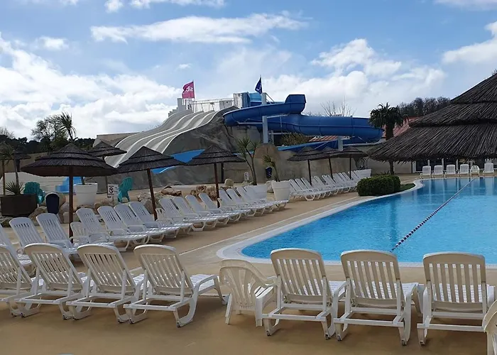 Κάμπινγκ K114 Les Charmettes Les Mathes