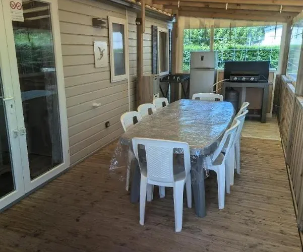 K114 Les Charmettes Camping *